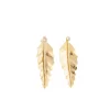 Arete dorado en bronce y baño de oro 24k y dije. Marca Brazz by Roel, con Roel Joyas puedes emprender e impulsar tu negocio, tenemos los mejores precios del mercado