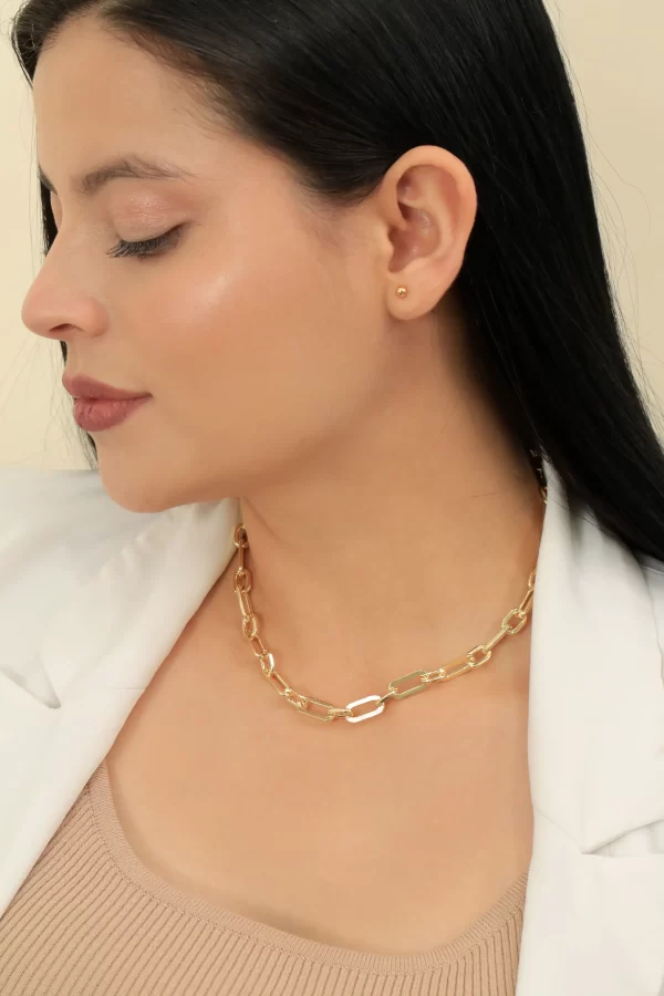 Collar dorado en baño de oro 24k y dije. Marca Brazz by Roel, con Roel Joyas puedes emprender e impulsar tu negocio, tenemos los mejores precios del mercado