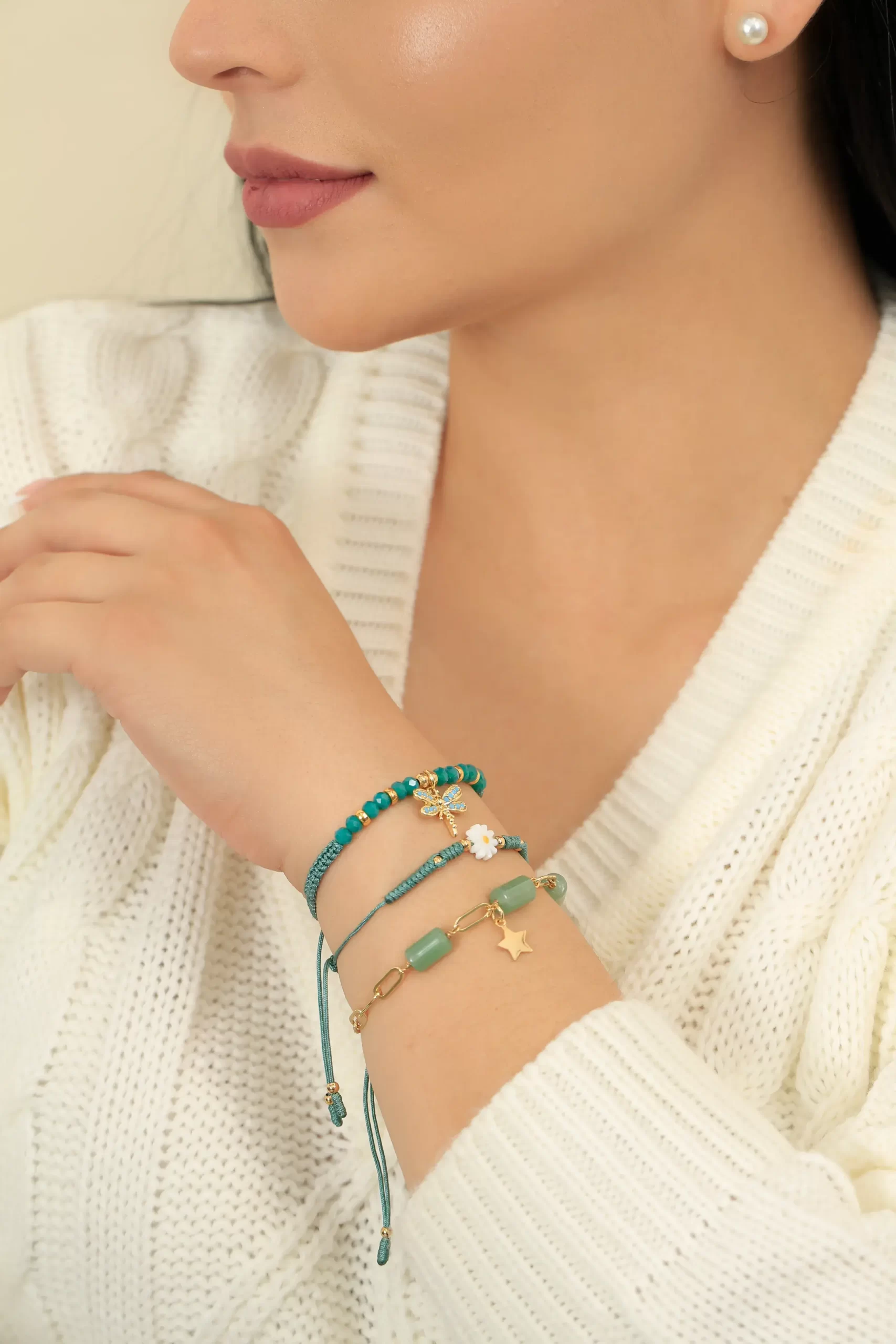 Pulseras doradas en baño de oro 24k y dije. Marca Brazz by Roel, con Roel Joyas puedes emprender e impulsar tu negocio, tenemos los mejores precios del mercado